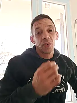 Snapshot of mika11100 chatting on December 2024 12:59:02 PM mika11100 online show from December 2024 12:59:02 PM