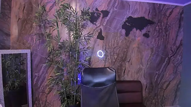 Alahia Dangelo online show from February 2026 06:42:01 PM