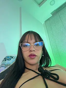 Snapshot of AnaSofia_07sv chatting on June 2026 05:45:02 AM AnaSofia 07sv online show from June 2026 05:45:02 AM