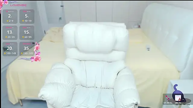 Sexyxiao 520 online show from July 2026 04:18:02 AM