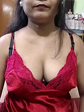 yoursweety09 online show from June 2026 02:09:01 PM
