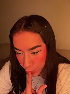Im Valen Cute online show from June 2026 03:04:01 AM