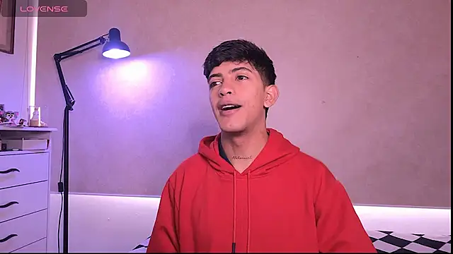 teobowny  online show from February 2026 12:55:01 PM