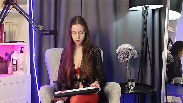 Snapshot of Anal_Girl_ chatting on June 2026 06:41:01 PM Anal Girl online show from June 2026 06:41:01 PM