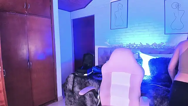 Kitty Pam online show from April 2026 08:56:01 PM