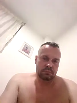 mikaaaaase online show from May 2026 09:13:01 PM