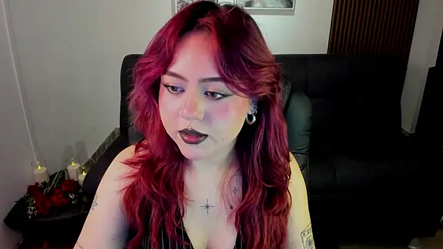 crimson tati  online show from October 2025 04:13:02 AM