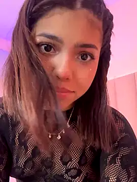 KellyOlsenbe online show from December 2025 08:35:01 PM