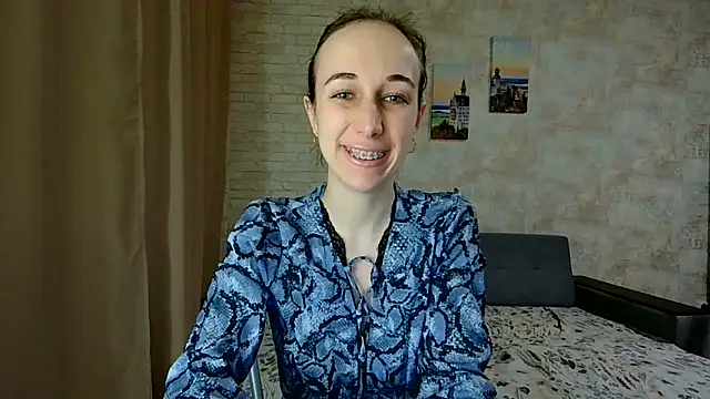 Anika bloom online show from April 2026 09:39:33 PM