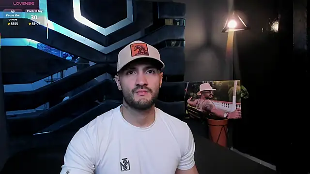 JeanColleman online show from December 2025 11:11:01 PM