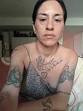 Snapshot of LaCristinatrans chatting on November 2025 06:56:02 PM LaCristinatrans online show from November 2025 06:56:02 PM