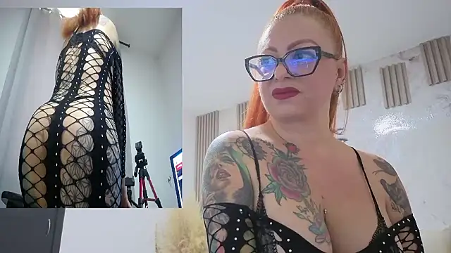 EMILY ROUSSE71 online show from March 2026 09:11:01 PM