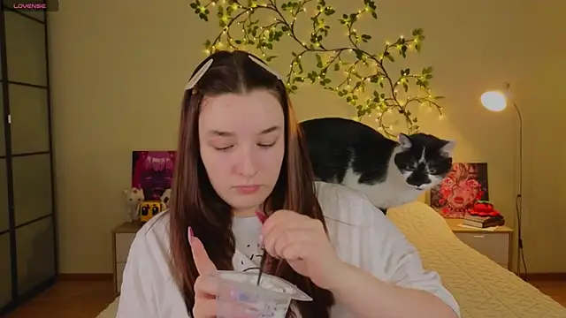 CookyDaisy online show from March 2026 08:47:01 PM