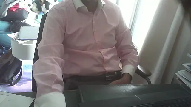 shyfrenchcock1 online show from November 2025 10:27:01 AM