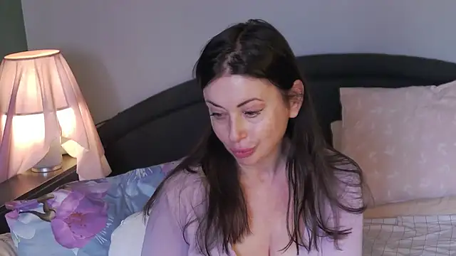 Mia Lovi online show from April 2026 09:06:01 AM