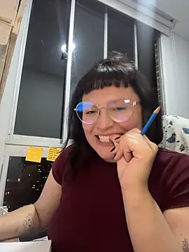 PoliBenett  online show from April 2026 12:41:01 AM