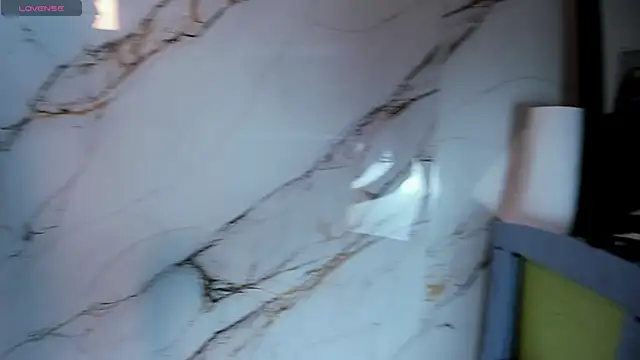 la mazona online show from April 2026 07:58:01 PM