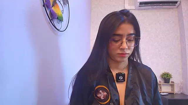 Amy wats0n online show from January 2026 07:04:02 PM