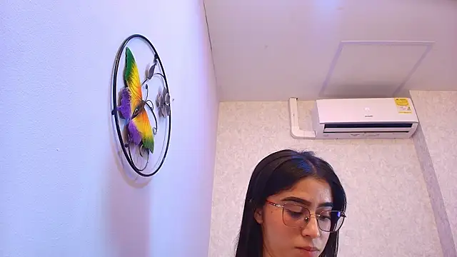 Amy wats0n online show from January 2026 07:08:02 PM