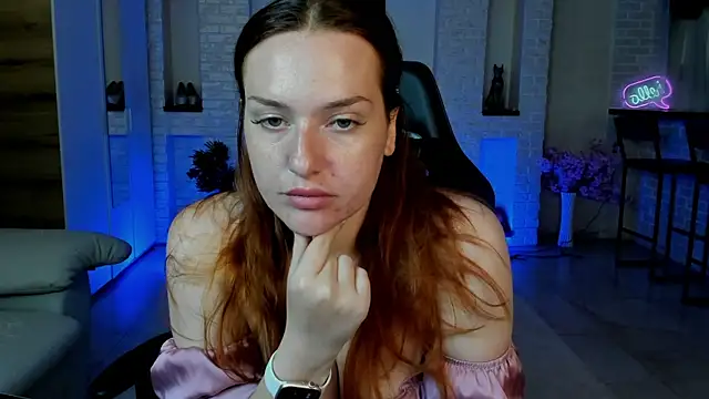Snapshot of LisaElfy chatting on July 2026 07:56:02 AM LisaElfy online show from July 2026 07:56:02 AM