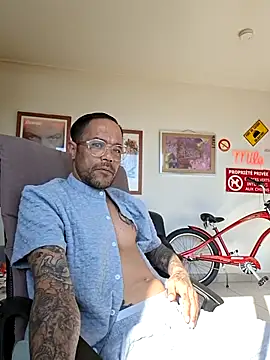 mileflav0r online show from May 2026 07:36:01 AM