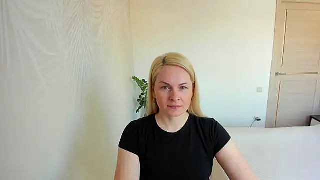 Alicee Gracee online show from March 2026 08:08:01 AM