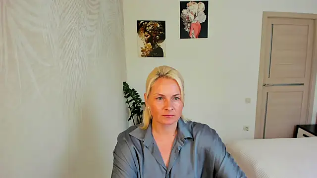 Snapshot of Alicee_Gracee chatting on July 2026 11:53:01 AM Alicee Gracee online show from July 2026 11:53:01 AM