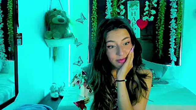 queen-natty online show from March 2026 02:32:02 PM