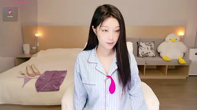 Lucky-baby online show from February 2026 01:49:02 PM