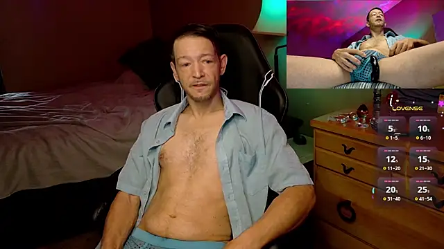 MasterForgedRayy online show from April 2026 11:22:02 AM