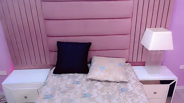 SexyValeriaa online show from January 2025 03:37:02 PM