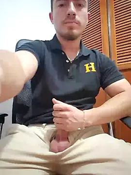 Snapshot of dragon1006 chatting on July 2026 11:09:02 PM dragon1006 online show from July 2026 11:09:02 PM