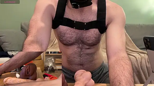 FrenchCamDog online show from December 2024 01:27:02 PM