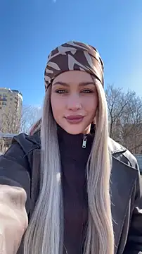 KikiWatson online show from March 2026 07:45:01 AM