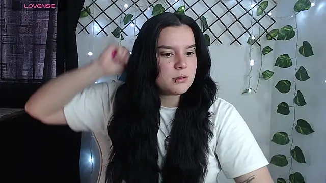 Snapshot of Nika_1_ chatting on July 2026 06:23:02 PM Nika 1 online show from July 2026 06:23:02 PM