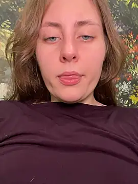 Snapshot of Topvi_ chatting on January 2026 07:11:01 PM Topvi online show from January 2026 07:11:01 PM