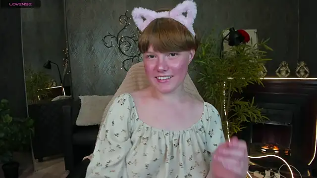 DreamyLuna online show from July 2026 08:48:02 PM