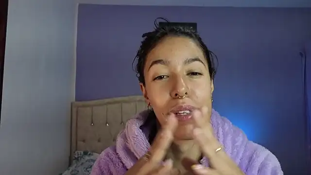 Snapshot of stephania_t chatting on May 2026 02:47:01 PM stephania t online show from May 2026 02:47:01 PM