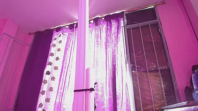 Snapshot of Gaby_Tailor chatting on January 2025 06:30:01 PM Gaby Tailor online show from January 2025 06:30:01 PM