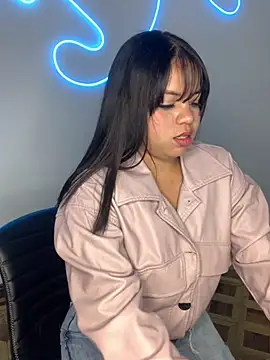 Elaa euphoria online show from January 2025 01:41:01 AM