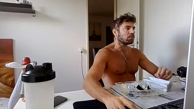 alpha-hunk online show from May 2026 10:00:01 AM