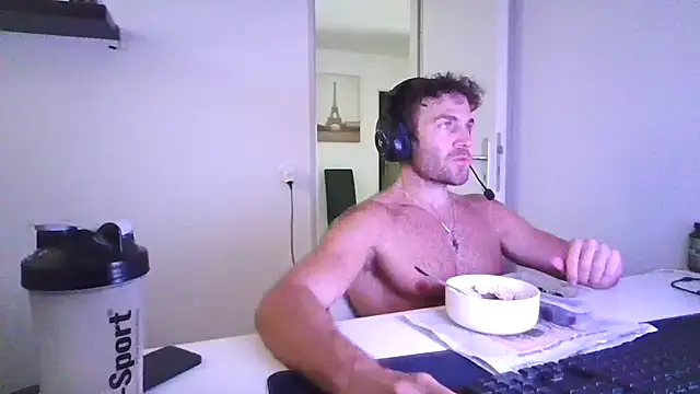 Snapshot of alpha-hunk chatting on June 2026 10:09:01 AM alpha-hunk online show from June 2026 10:09:01 AM