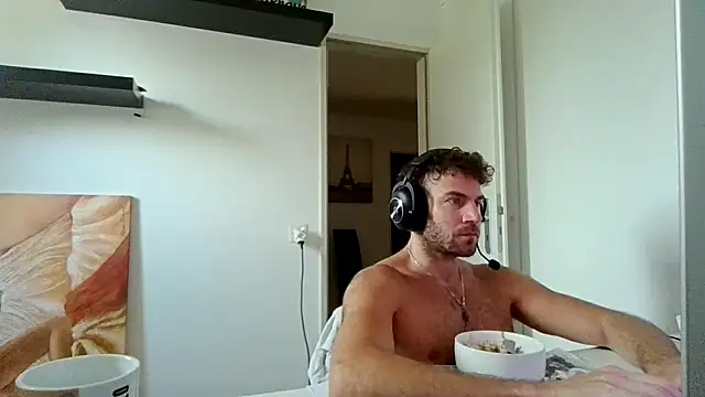 Snapshot of alpha-hunk chatting on June 2026 10:38:02 AM alpha-hunk online show from June 2026 10:38:02 AM