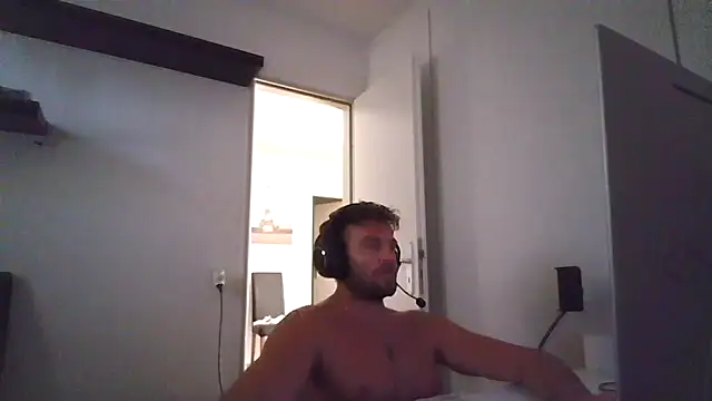 Snapshot of alpha-hunk chatting on July 2026 04:42:02 PM alpha-hunk online show from July 2026 04:42:02 PM
