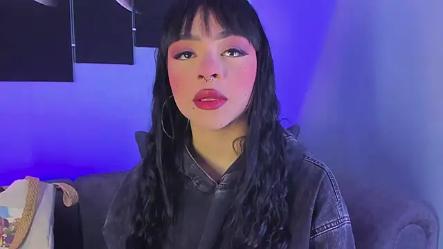 maddy walker online show from March 2025 07:59:02 PM