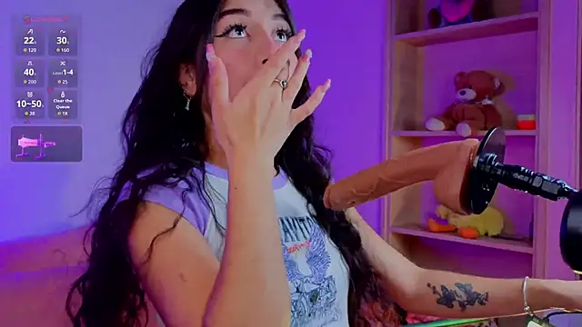 MadyJackson online show from April 2026 11:49:01 AM