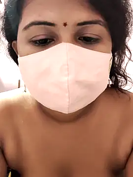 Snapshot of Dr_Chhaya chatting on June 2026 09:14:01 AM Dr Chhaya online show from June 2026 09:14:01 AM