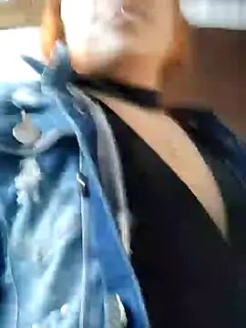 Caro kitty- online show from January 2025 01:45:02 PM