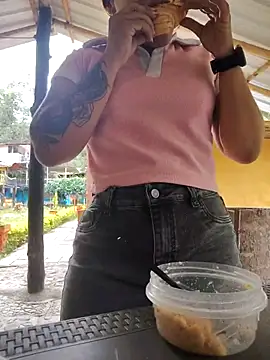 Caro kitty- online show from September 2025 12:49:02 PM