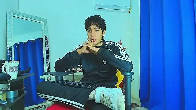 Zacktk7 online show from February 2025 11:36:01 PM